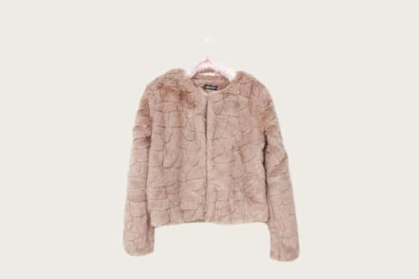郑州回收品牌衣服